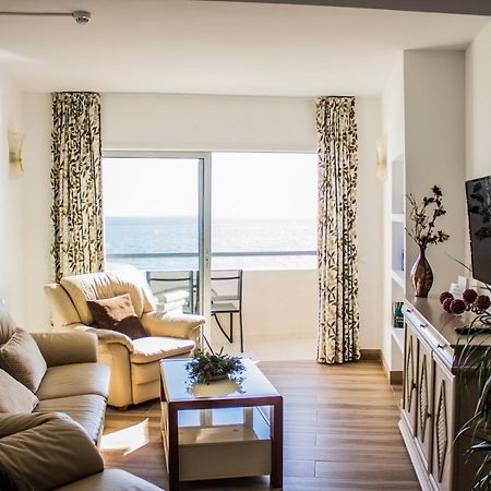 Beachfront Apartment In Fuengirola With Sea Views Ngoại thất bức ảnh