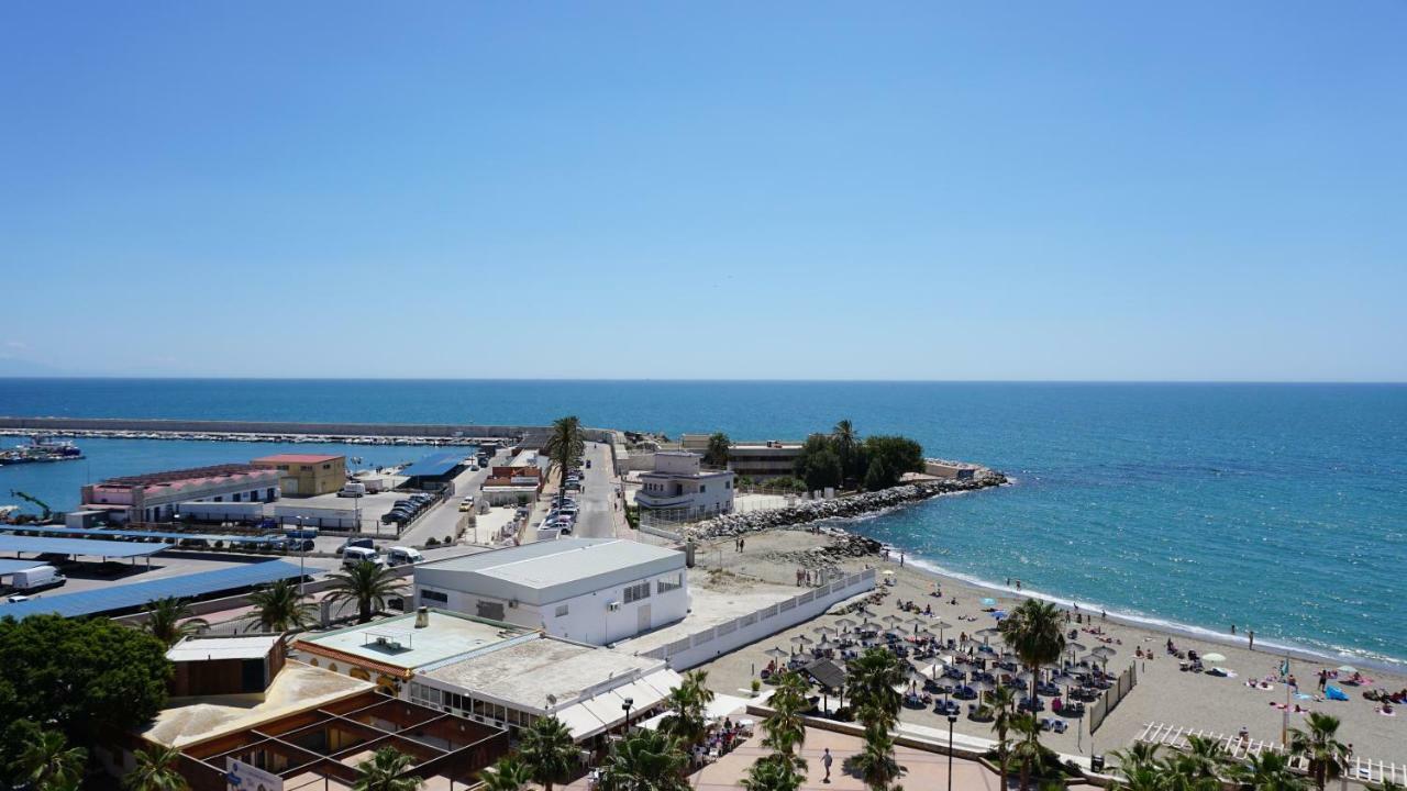 Beachfront Apartment In Fuengirola With Sea Views Ngoại thất bức ảnh